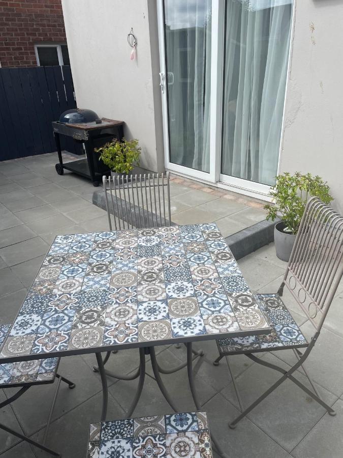 Unique Belfast Stay Екстериор снимка